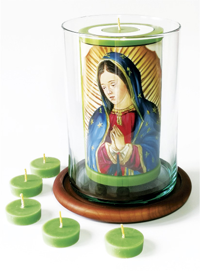 Vela Decorativa pintada al &Oacute;leo: Virgen de Guadalupe 1 / decorative handmade candle painted in oil: Virgin of Guadalupe 1