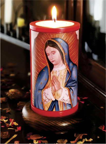 Vela Decorativa pintada al &Oacute;leo: Virgen de Guadalupe 1 / decorative handmade candle painted in oil: Virgin of Guadalupe 1
