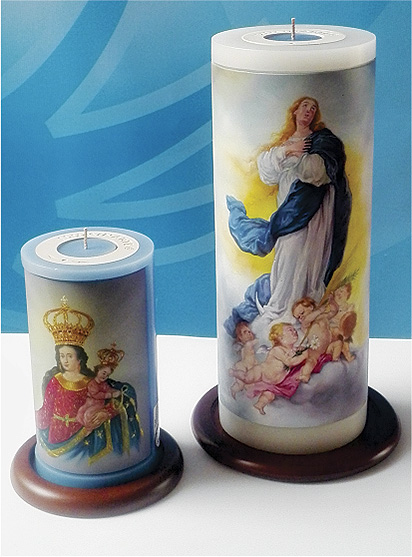 Vela Decorativa pintada al Óleo: La Inmaculada Concepción 1 / decorative handmade candle painted in oil: The Immaculate Conception 1