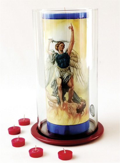 Vela Decorativa pintada al Óleo: San Miguel Arcángel 2 / decorative handmade candle painted in oil: St. Michael the Archangel 2 Vela Decorativa pintada al Óleo: San Miguel Arcángel 2 / decorative handmade candle painted in oil: St. Michael the Archangel 2