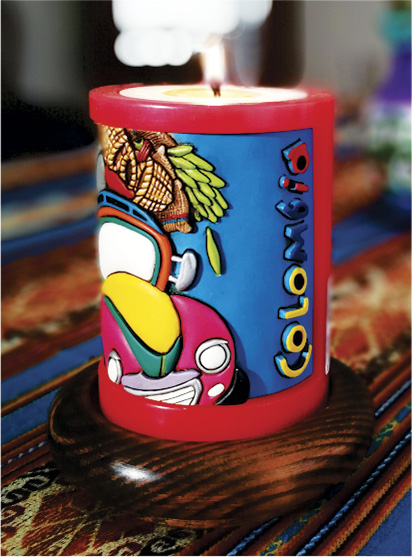 Vela Decorativa en Relieve: Chiva T&iacute;pica 1 / handmade candle: typical colombian truck 1