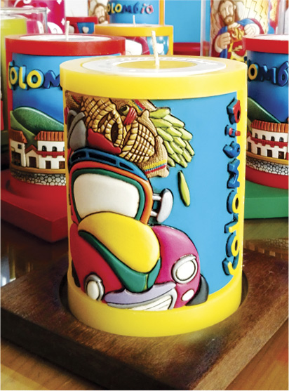 Vela Decorativa en Relieve: Chiva T&iacute;pica 1 / handmade candle: typical colombian truck 1