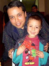 Javier L&oacute;pez - Director ILUMINARTE &reg; - Responsabilidad Social - Obras Sociales / Social Responsibility - charity work