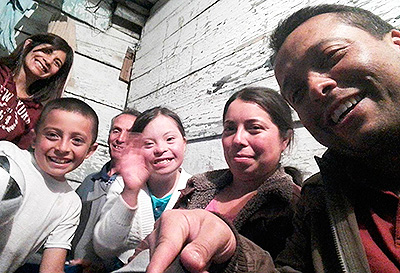 Javier L�pez - Director ILUMINARTE &reg; - Responsabilidad Social - Obras Sociales / Social Responsibility - charity work